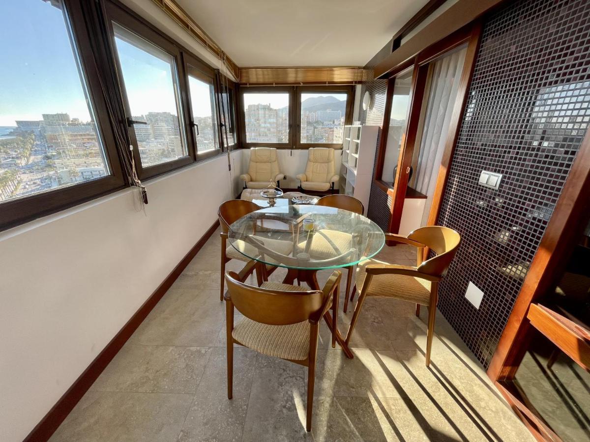 Exclusive Beachfront Apartment Torremolinos - Pool - Paddle - Tenis - Wifi - Central Aircon المظهر الخارجي الصورة